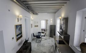 Elegant Cádiz